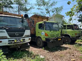 Hino ranger 2003