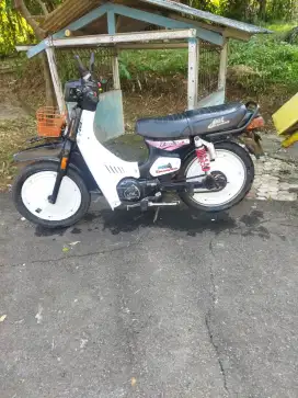suzuki RC100 bravo
