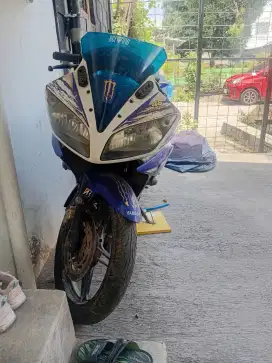 Yamaha r15 v2 2014