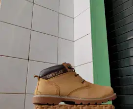 Caterpillar size 43 original