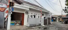Di Jual Rumah Depan Jalan Untuk Usaha Rame Padat Penduduk Bebas Banjir