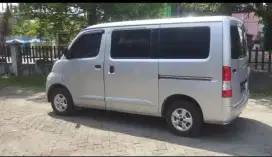 Daihatsu gran max 1.5 .2011