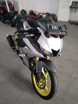 R15 VVA tahun 2021 Istimewa