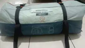Tenda Arpenaz Decathlon tinggi 215 cm