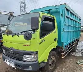 Hino Dutro 136HD Bak Besi Fulors Bio Solar Turbo 6ban Colt Diesel