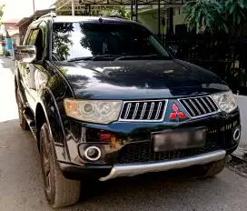 Pajero sport exceed at 2010 plat bk