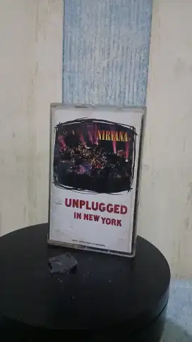 Kaset Nirvana Unplugged 1994