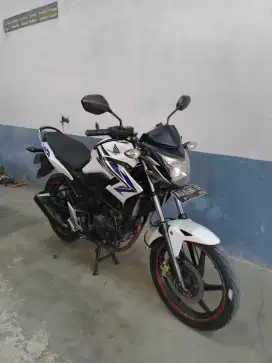 HONDA CB 150R 2014