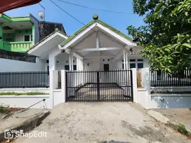 Rumah posisi hook jalan lebar siap huni harapan indah