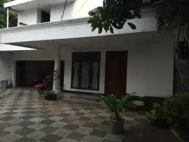 Disewakan rumah dengan private pool