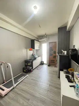 DI JUAL 1 UNIT APARTEMEN GUNAWANGSA MANYAR FULL FURNISHED