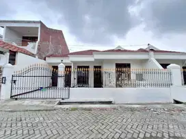 DIJUAL CEPAT RUMAH KLAMPIS PERMAI SURABAYA Klampis Semolo Timur