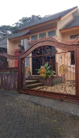 For Sale Villa Cantik BATU GREEN PARK