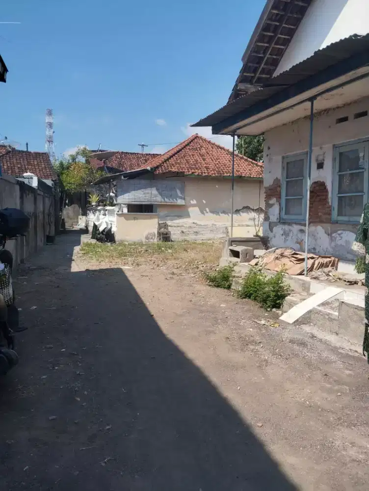 Dijual tanah atau rumah
