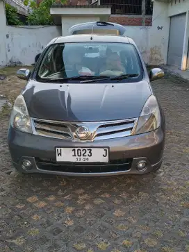 Jual grand livina bensin manual
