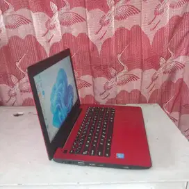 Laptop Asus X453M Red Merah Slim Intel Celeron N2840 SSD 128GB RAM 4GB
