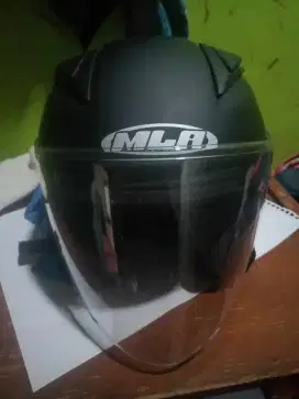 Helm MLA size L