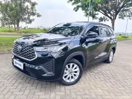 Toyota Kijang Innova 2.0 Zenix V CVT Bensin OTOMATIS 2022 NBO