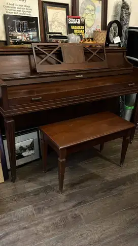 DIJUAL - Pre Loved Baldwin Piano - 1st owner, Made in USA
