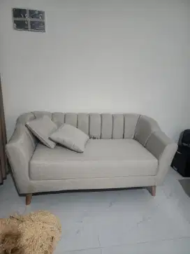 Sofa baru dipake 2bulan