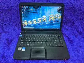 Laptop Toshiba core i5 ram8 SSD 128 ngacir
