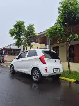 kIA PICANTO 2013 SE MT FULL ORIGINAL