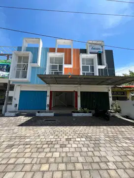 Dijual Ruko 2,5Lt Baru Modern Dekat Exit Tol di Tlogowaru Malang
