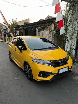HONDA JAZZ RS MATIC 2018
