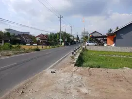 Tanah Strategis, Di Jl. Sidokarto Godean, SHM P