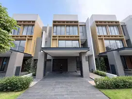 Jual Enchante BSD Tangerang Selatan Banten Depan Rumah Jalan Besar