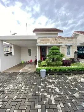 Disewakan rumah di perumahan harmoni residence jln raya Magelang jogja