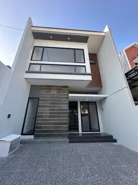 Dijual Rumah Baru Minimalis 2 Lantai Klampis Semolo Surabaya Timur