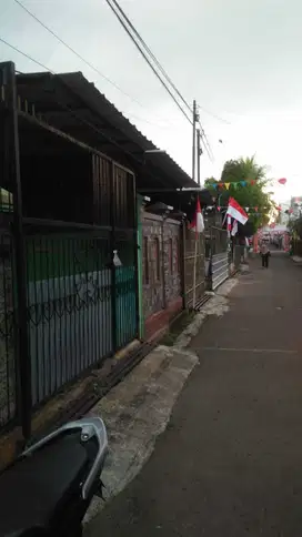 DI SEWAKAN RUMAH DI CIPAMOKOLLAN RIUNG BANDUNG