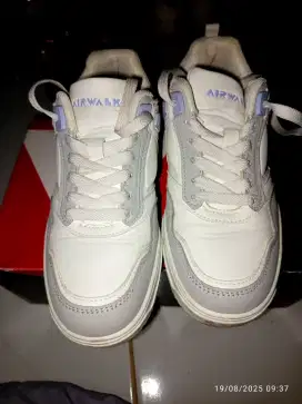 Sepatu Airwalk wanita