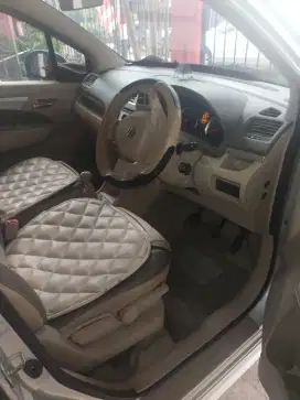 Dijual mobil Suzuki Ertiga 2013 type elegant bensin