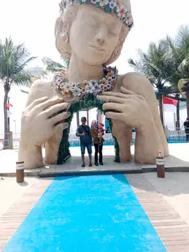 Lowangan pengasuh anak