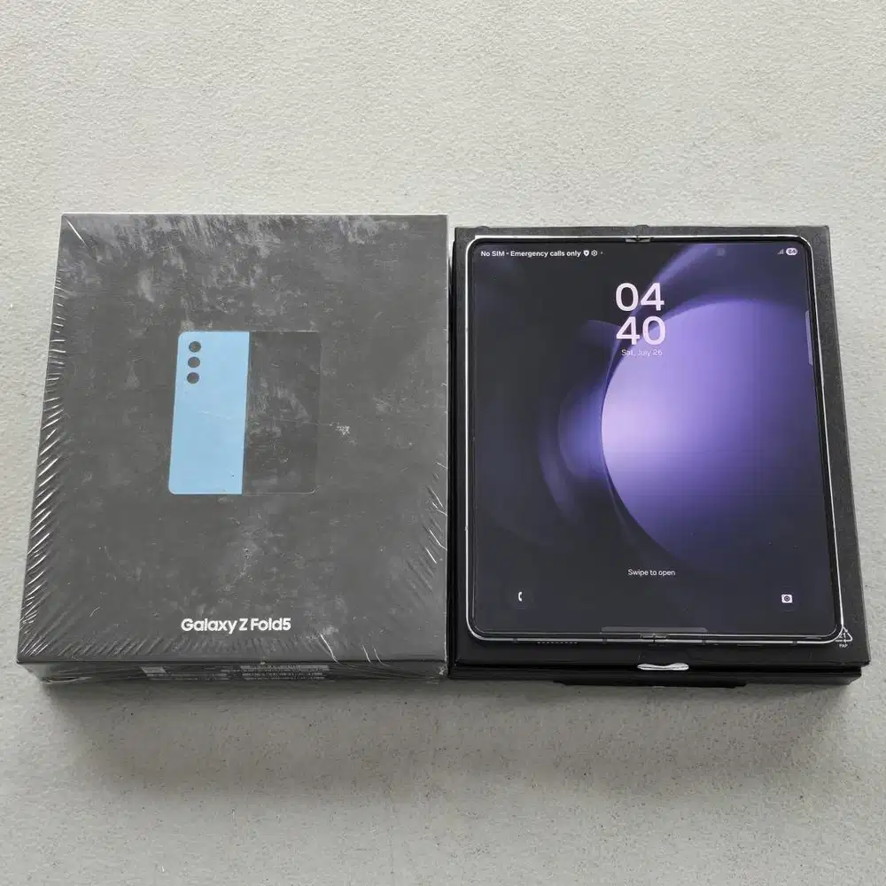 Samsung Galaxy Z Fold 5 12/1TB Icy Blue Fullset Samsung Indonesia