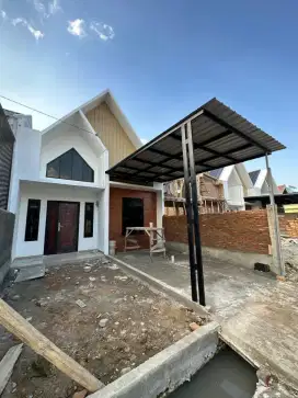 COZY RESIDENCE UKURAN 6X18 BUNGA ESTER