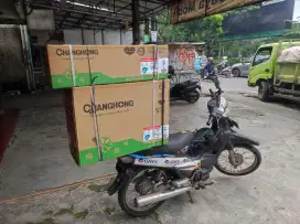 AC Changhong 1/2PK + paket pasang