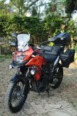 Kawasaki Versys X Tourer ABS (up 300 cc)