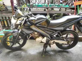Dijual Vixion Old 2010