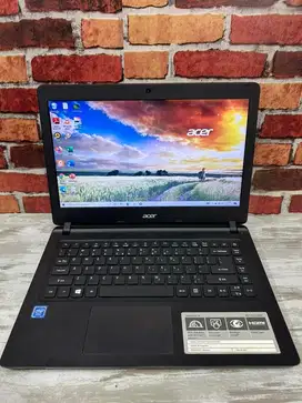Laptop ACER ES1-432 hitam