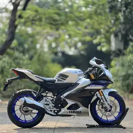 YAMAHA R15M ABS CONNECTED SILVER 2022 KM 6K PAJAK PANJANG SIAP GASPOL