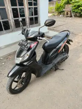 Beat THN 2011 plat AB sleman