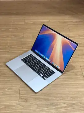 MacBook Pro 2019 A2141 , 16 inch , 16/512