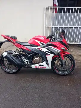 Honda CBR 150 R facelift 2016 fulori KM 24rb pajak puanjangpol 11-2026
