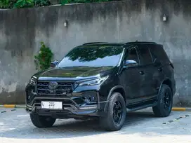 TOYOTA FORTUNER 4X4 GR SPORT 2.8 VRZ  AT 2022