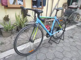 Sepeda balap gunung