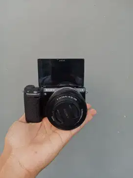 Mirolles Sony Nex 5R Wi-Fi touchscreen fullset