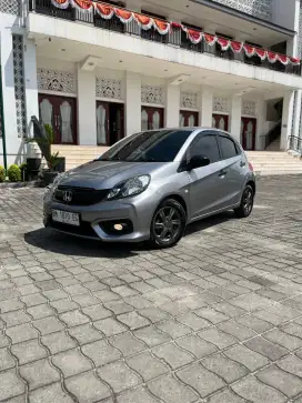 Honda Brio E cvt matic th 2017 kondisi istimewa